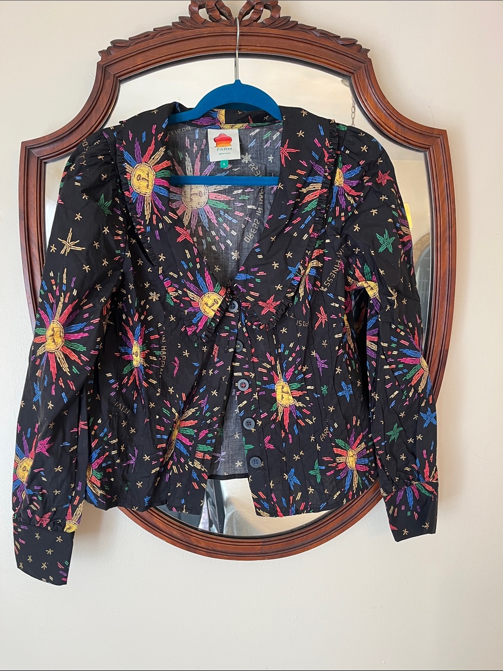FARM Rio Black Starburst Sun Button-Up Top Small in EUC
